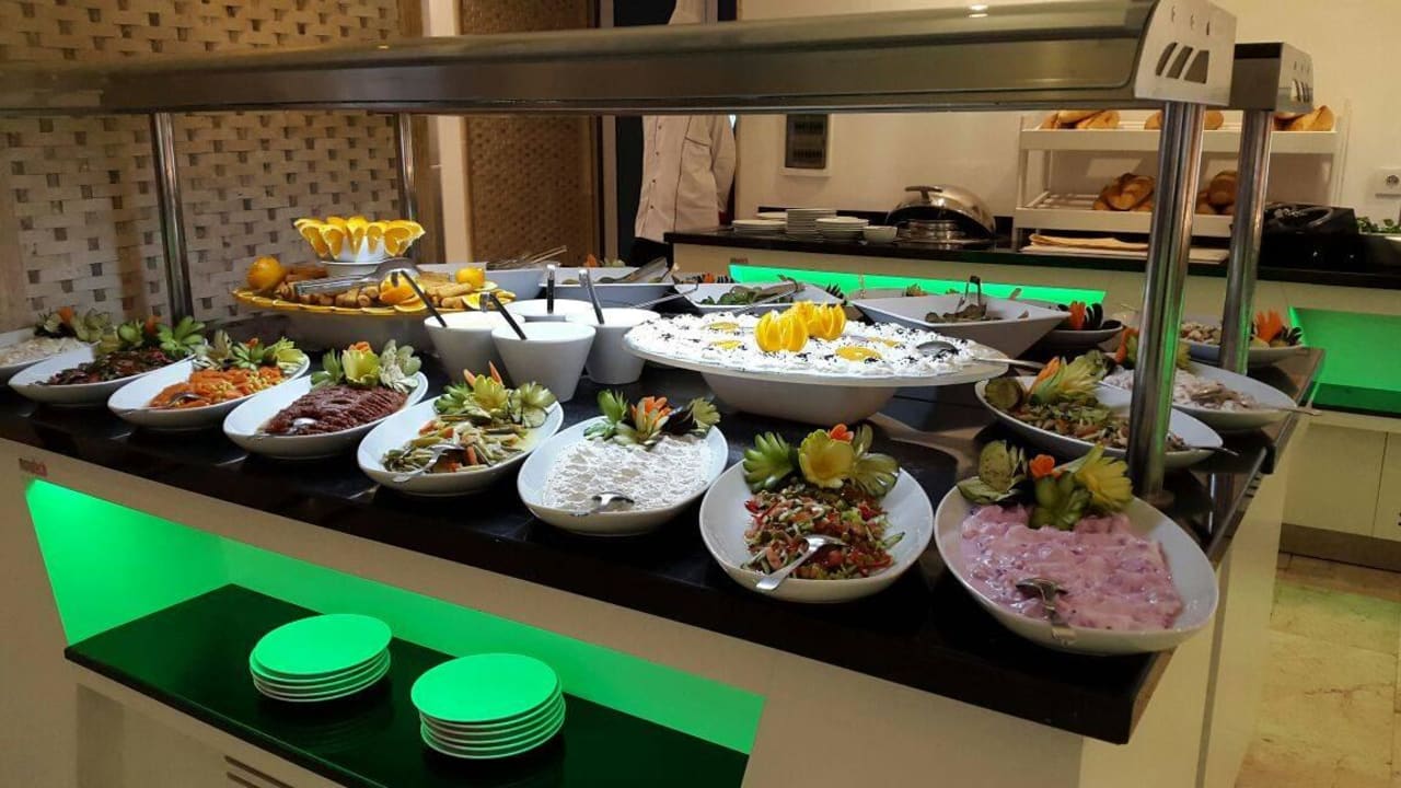 Buffet, wirklich lecker Kleopatra Celine Hotel