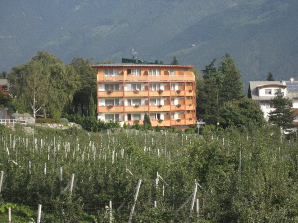 Westansicht Hotel Nocturnes