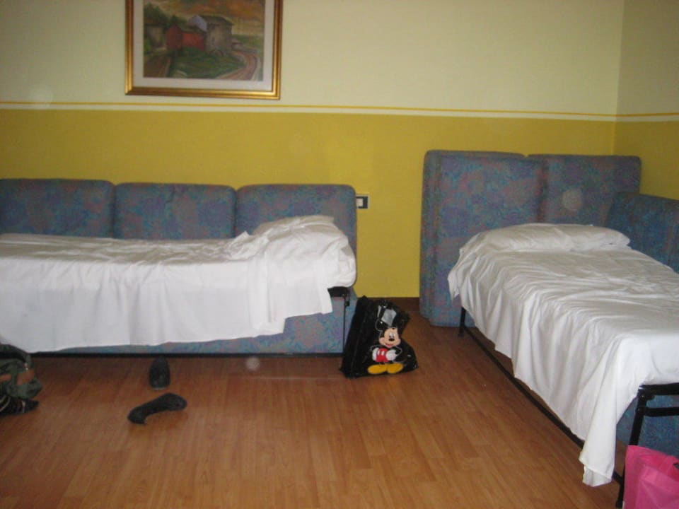 Kinderbetten im Familienzimmer Parc Hotel Jolanda