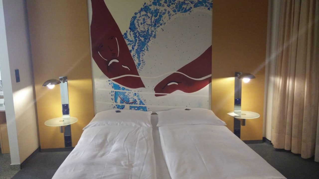 Łóżko Hotel Berlin Ostbahnhof