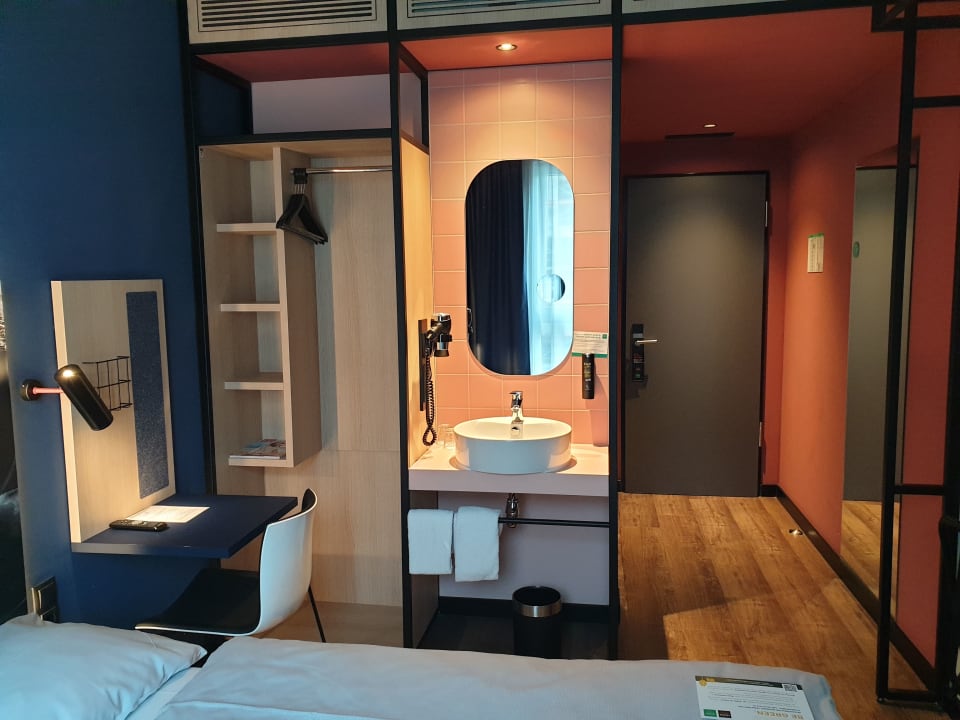Zimmer LÉGÈRE EXPRESS Leipzig