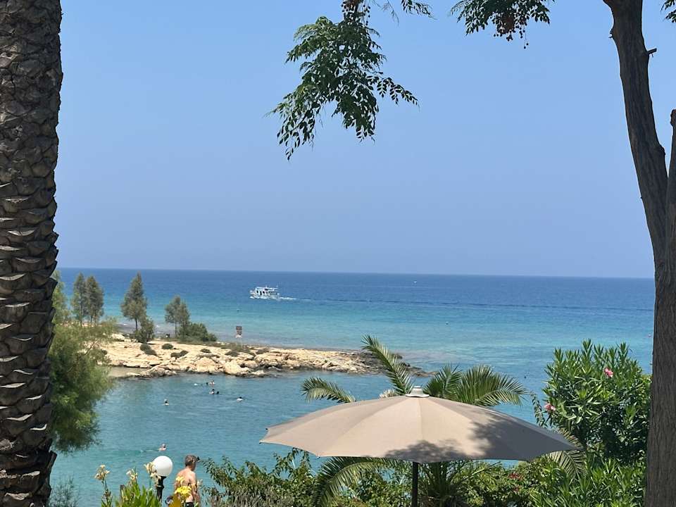 Ausblick Crystal Springs Beach Hotel