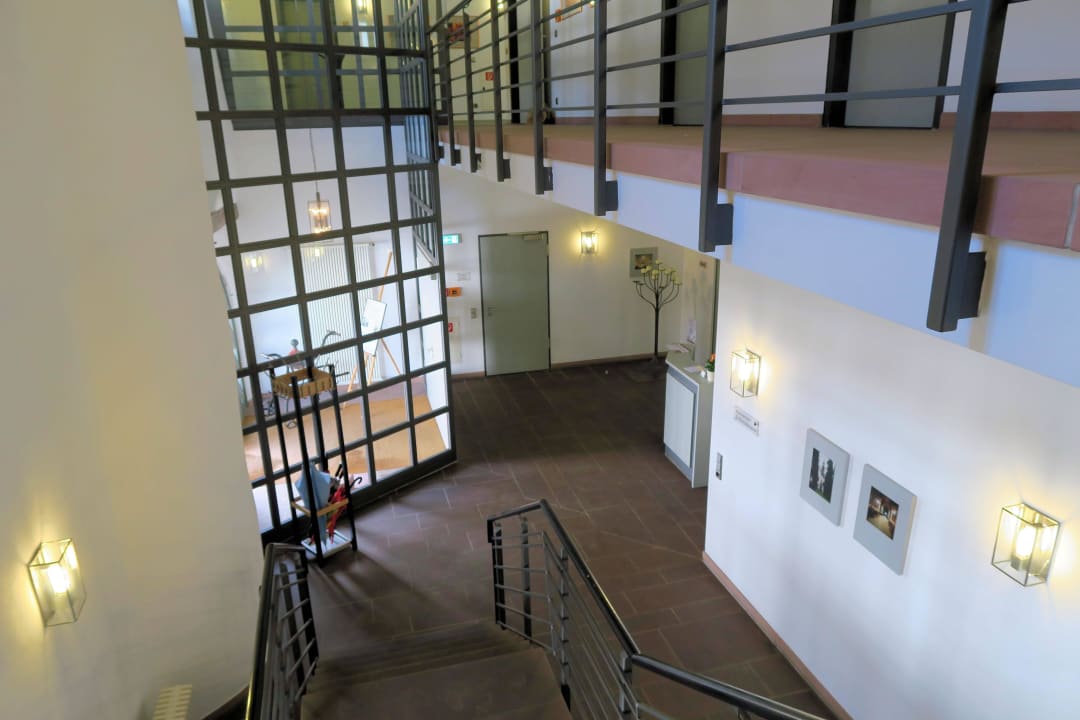 Der Empfang liegt rechts Hotel & Gasthäuser Kloster Eberbach