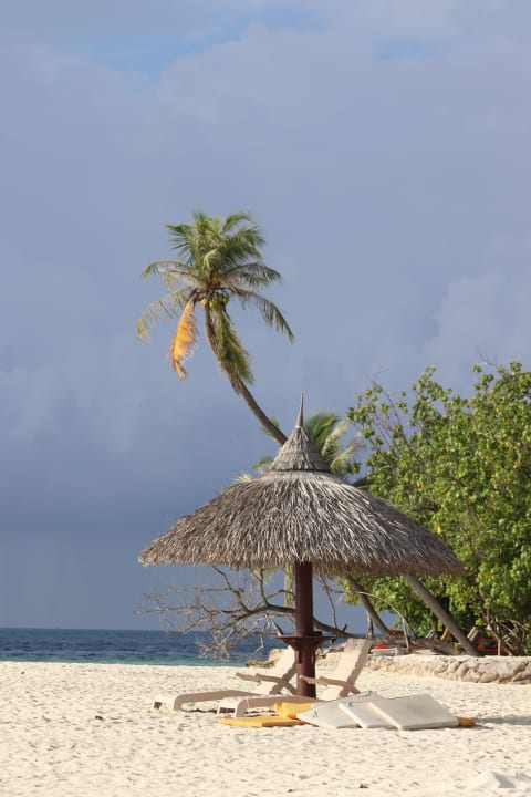 Strand Embudu Village Vadhoo Island Holidaycheck Kaafu Atoll Malediven