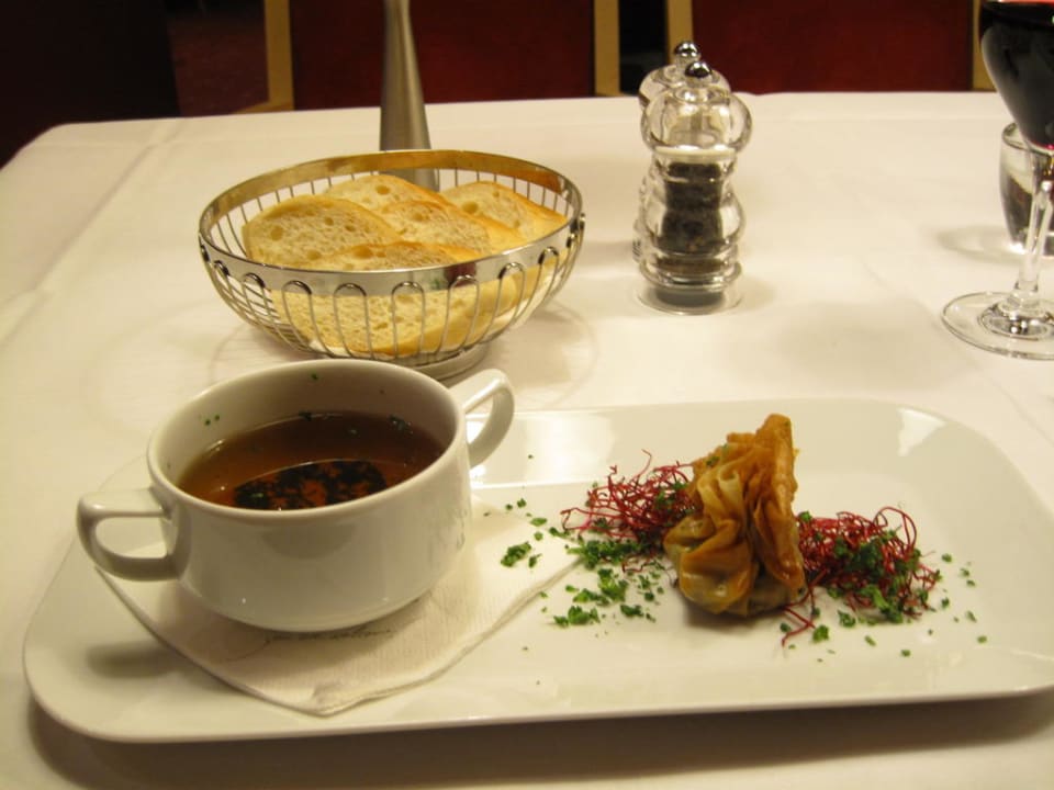 Pilzessenzsuppe Welcome Hotel Paderborn