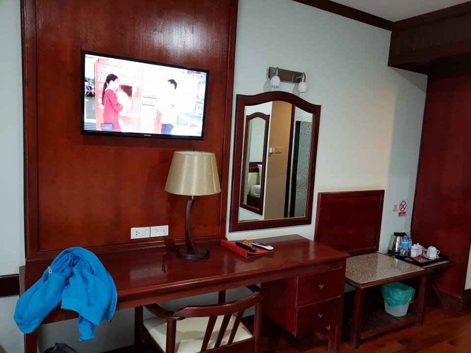 Schreibtisch  Hotel Vansana Vangvieng