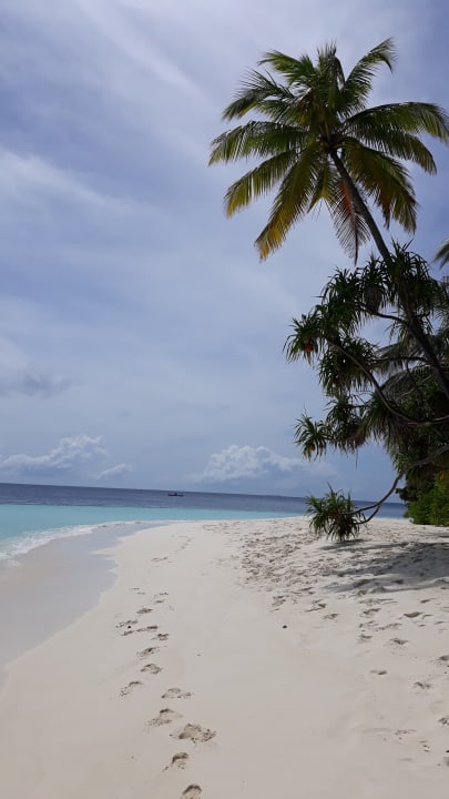 Strand Angaga Island Resort