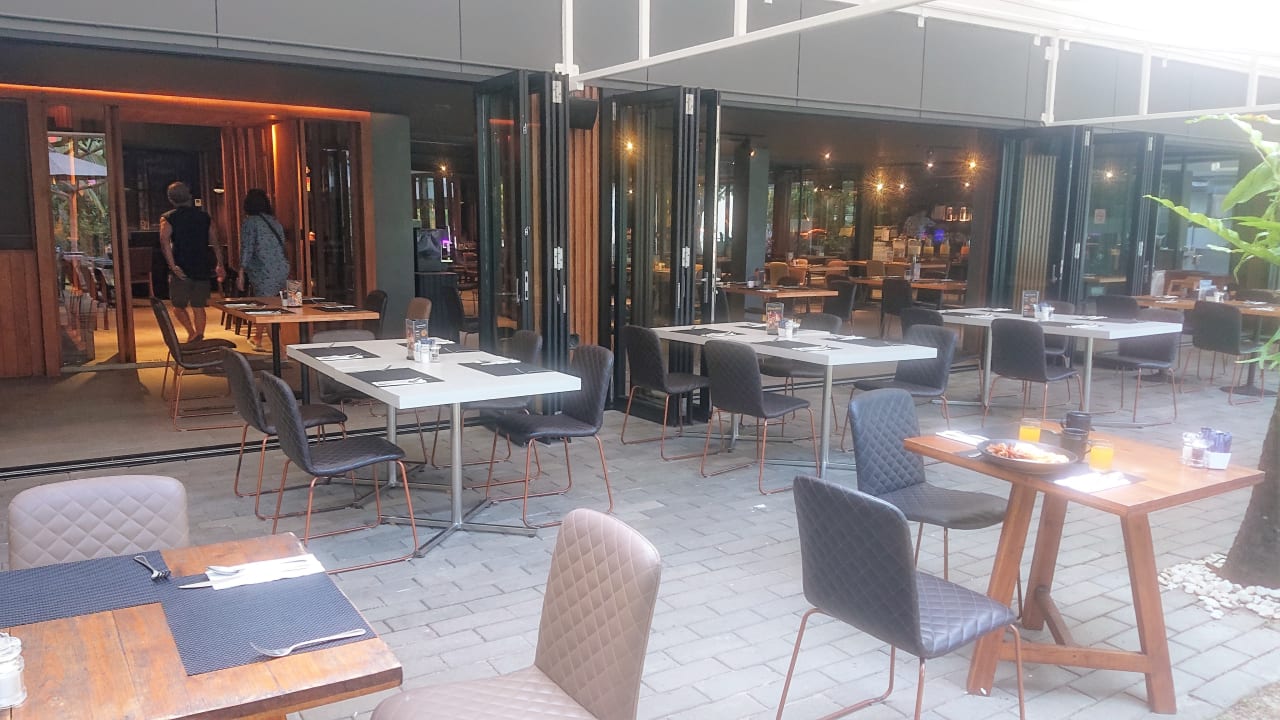 Gastro La Vela Khao Lak