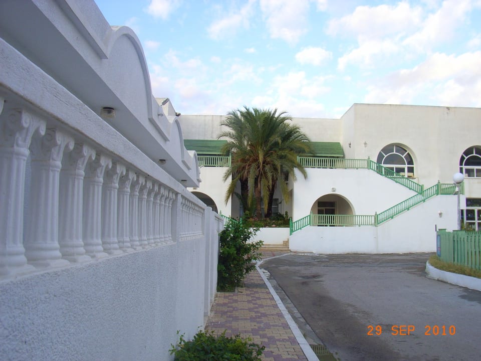 Blick vom Zimmer ( Bungalow ) aufs Haupthaus El Mouradi Club Kantaoui