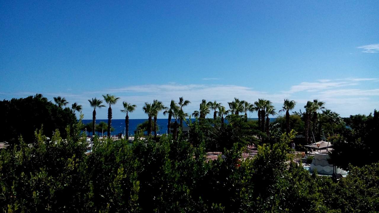 Вид с террасы ресторана Limak Limra Hotel & Resort