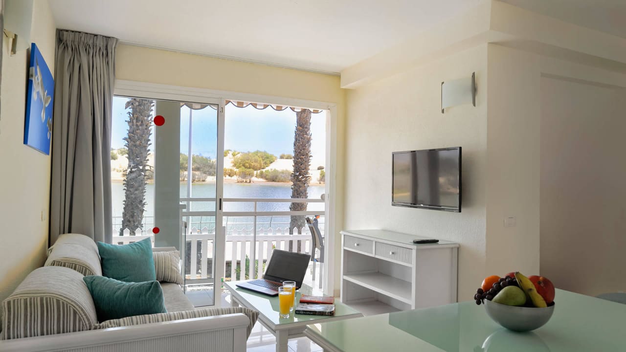 LIVING ROOM Cocoteros Apartments