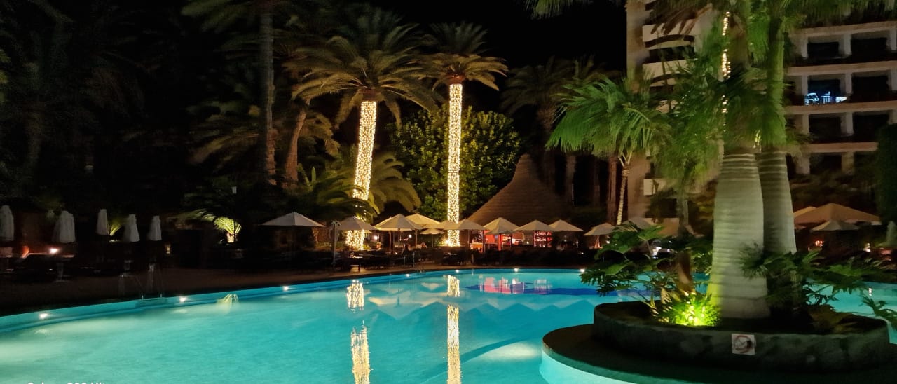 Pool Seaside Hotel Palm Beach