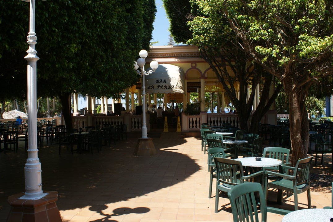 Bar la Plaza Playabachata Hotel