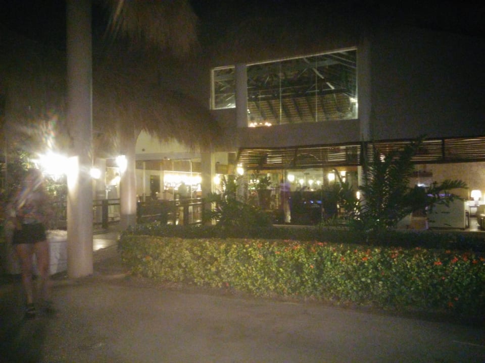 Außenansicht Hotel Grand Palladium Palace Resort, Spa & Casino