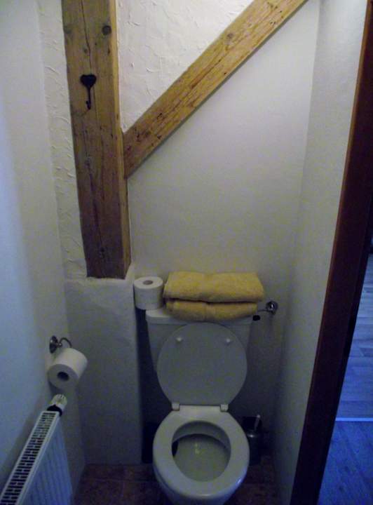 Rustikales WC Pension Haus Marianne
