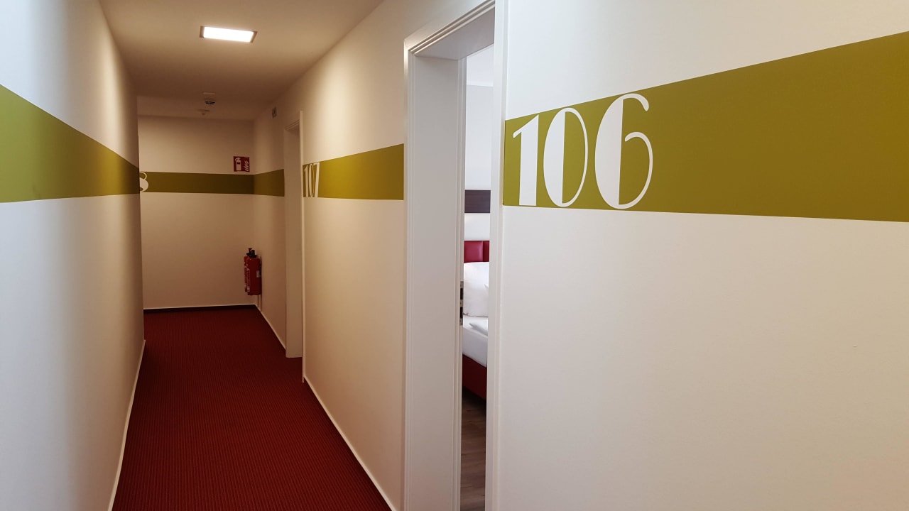 Flure zu den Zimmern Hotel Thalhauser Mühle