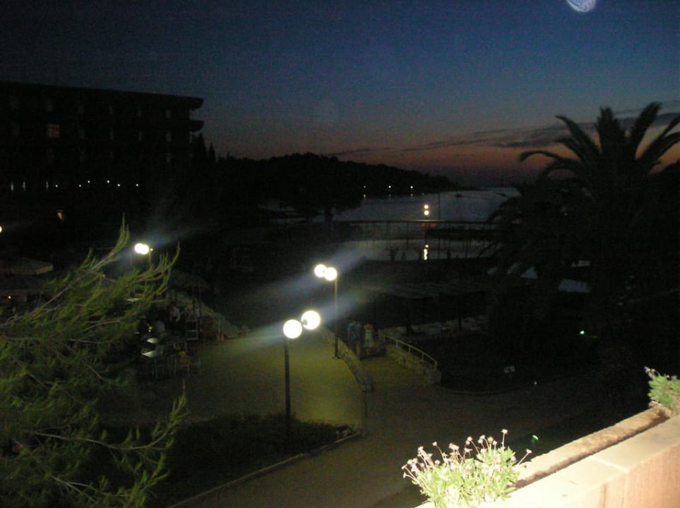 Nocą Remisens Hotel Albatros