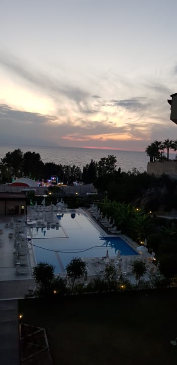Außenansicht Ramada Resort Kusadasi & Golf