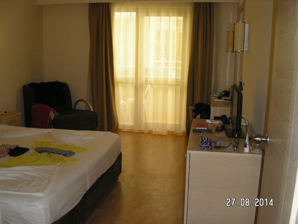 Schlafzimmer Side Breeze Hotel