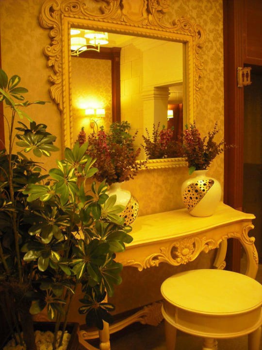 Terrace Bar Diamond Excellence Resort & Spa