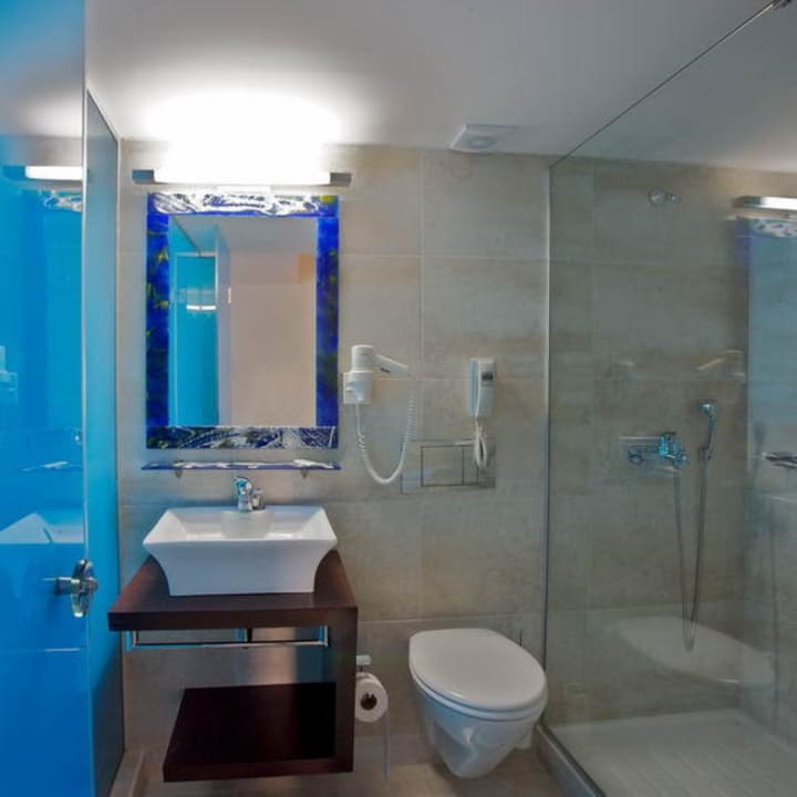 Bad Hotel Forest Park