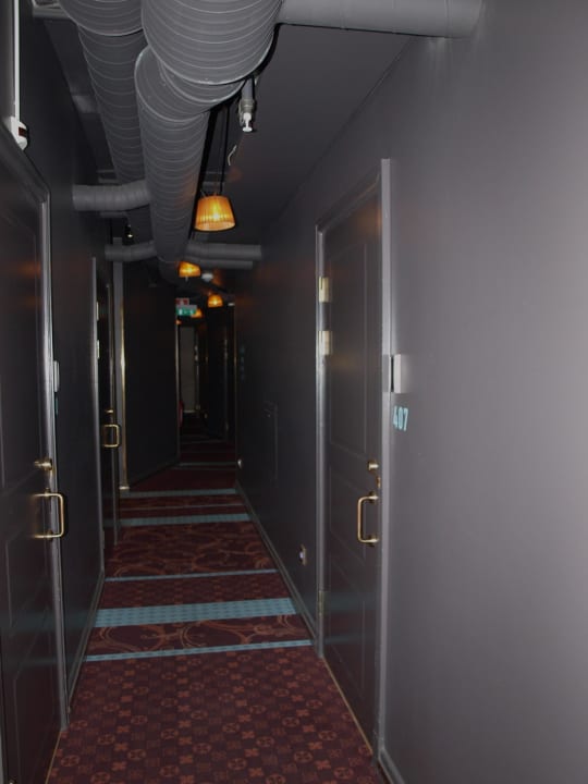 Der Gang vor den Zimmern Story Hotel Riddargatan