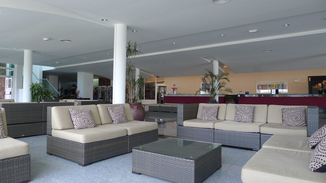 Lobby früh am Morgen allsun App.-Hotel Esquinzo Beach