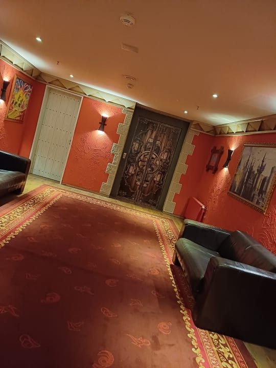 Lobby Heide Park Abenteuerhotel