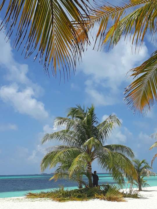 Strand Kuredu Island Resort & Spa