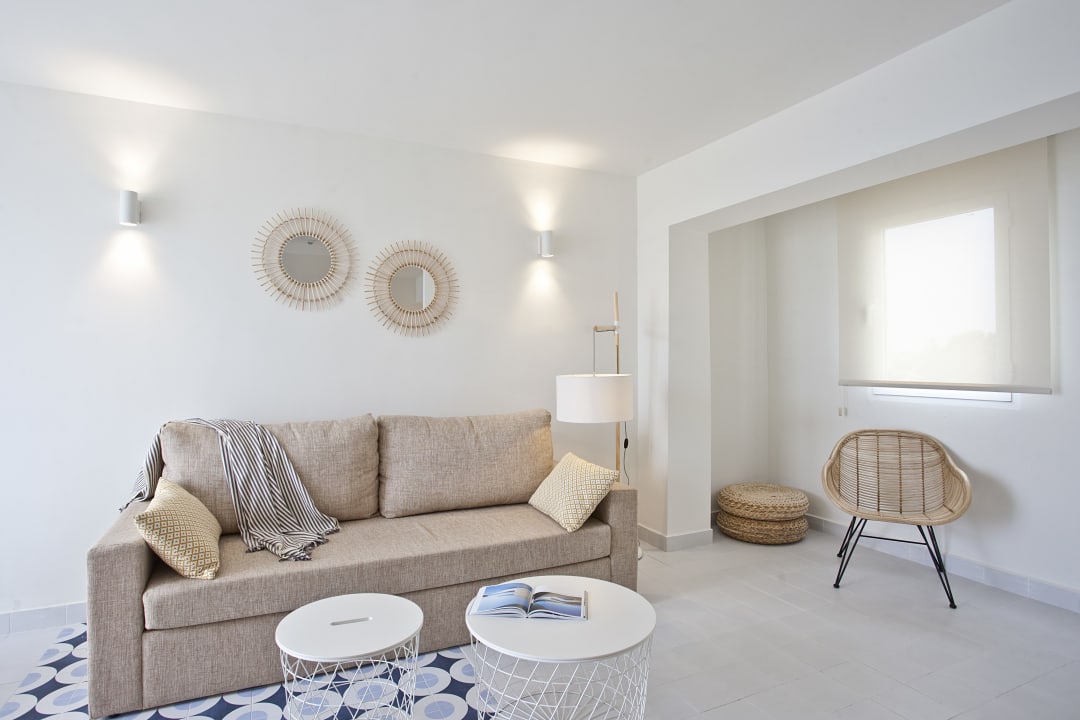 Zimmer BJ Cala Morlanda Estudios