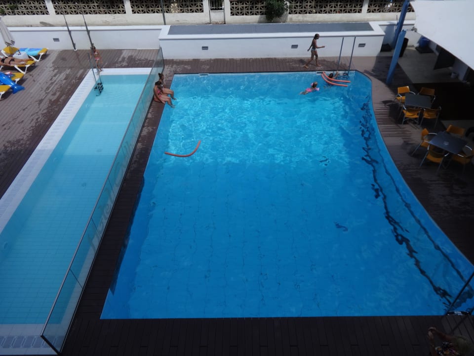 10 Hotel Alhambra
