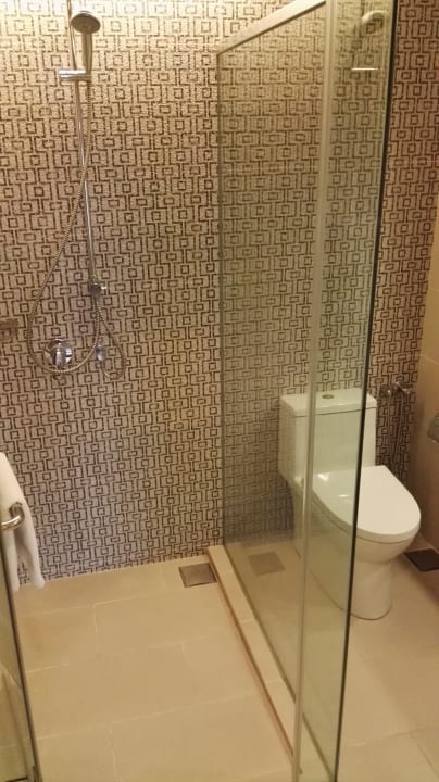 Zimmer Apartments Lanson Place Ambassador Row