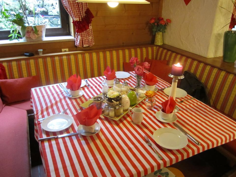 Frühstückstisch Hotel Engelhof