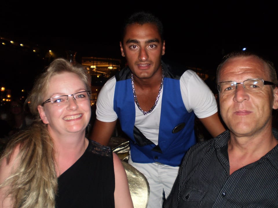 IBO - unsere Animator ---liebe Grüße ! VONRESORT Golden Coast