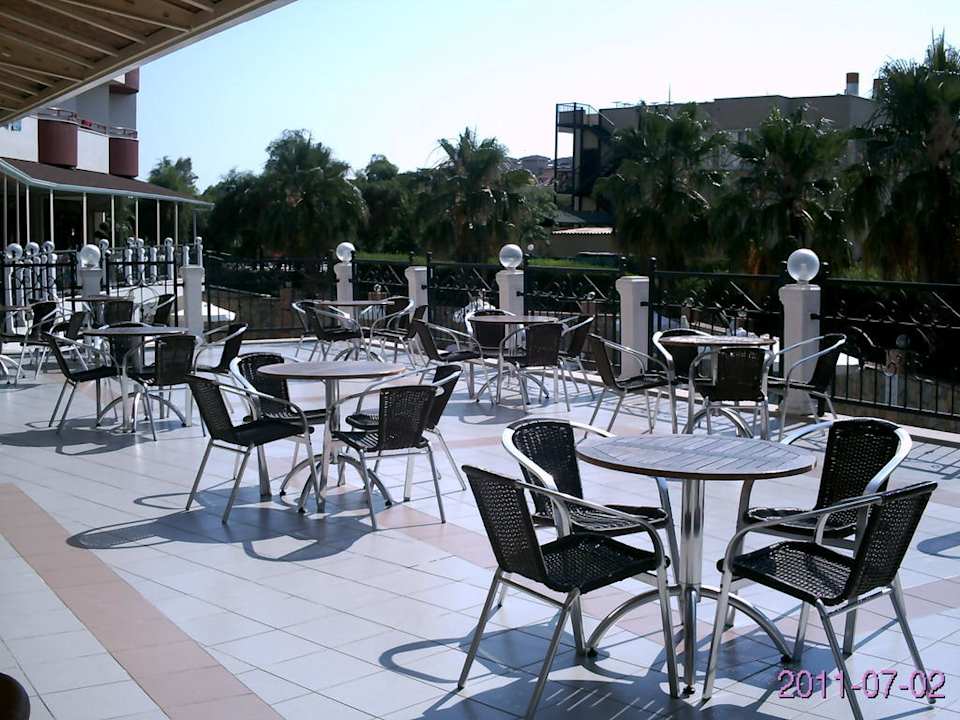 Sitzgelegenheit Club Hane Side Royal Paradise Hotel
