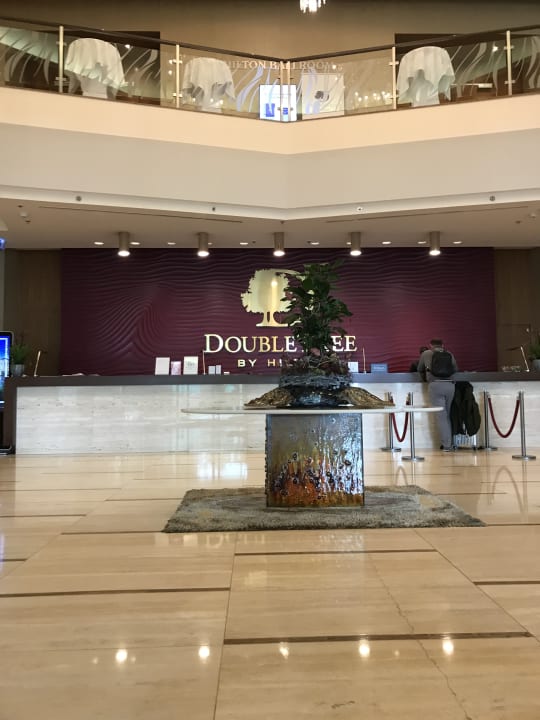 Lobby DoubleTree by Hilton Hotel Bratislava