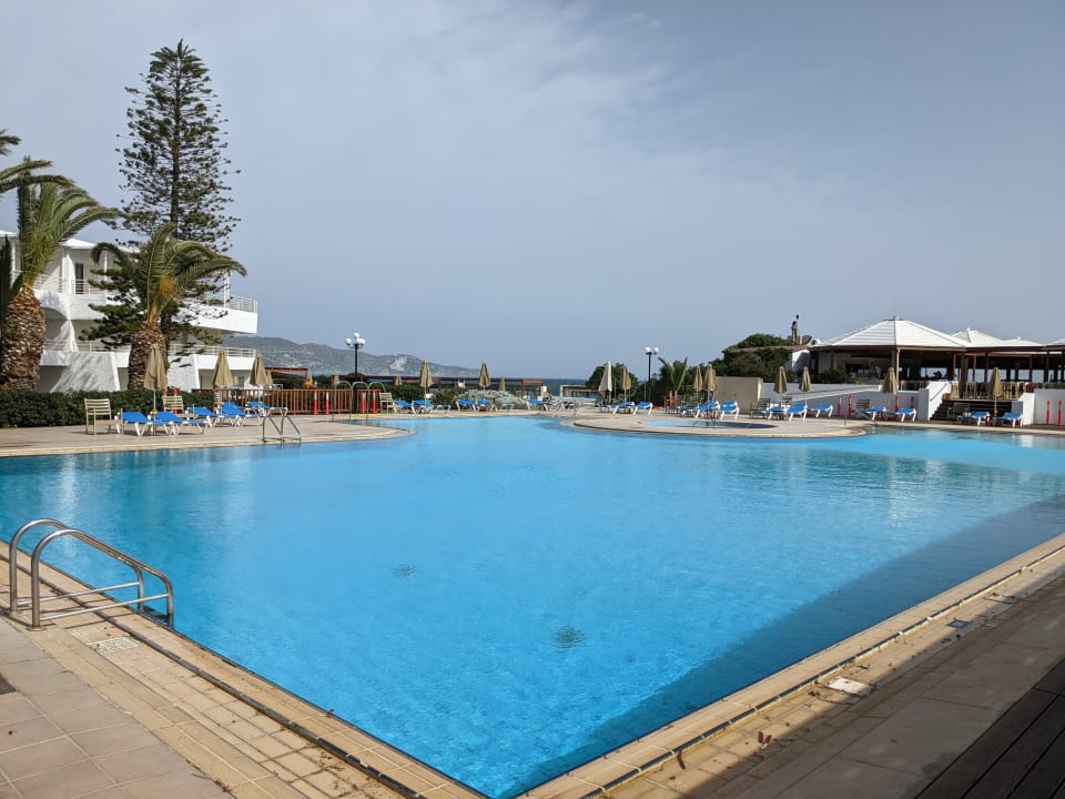 Pool Apollonia Beach Resort & Spa