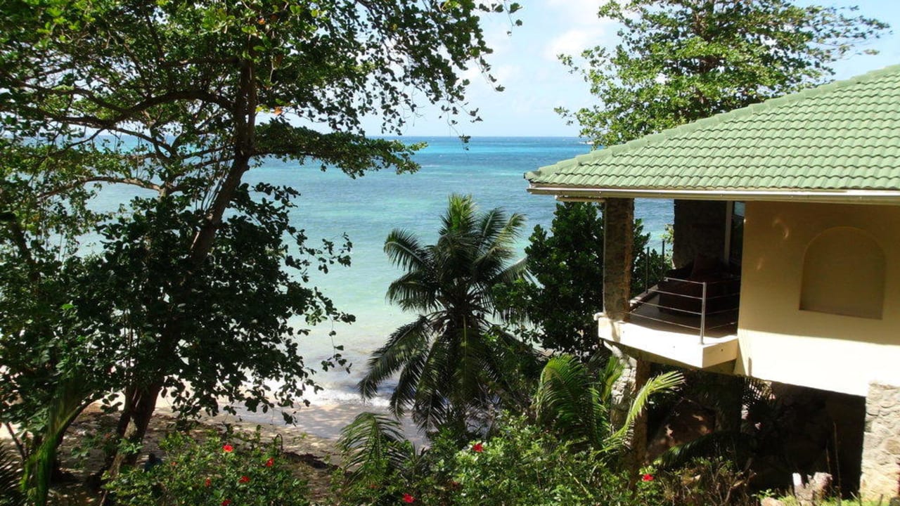 Blick von den Black Parrot Suites aufs Meer The Coco de Mer Hotel & Black Parrot Suites