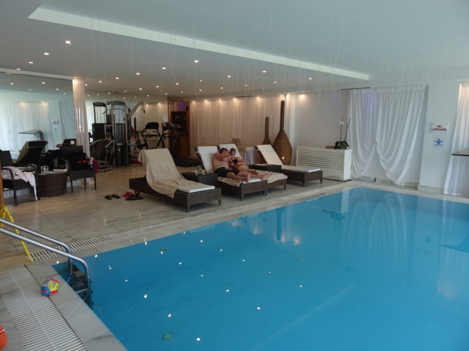 Pool Mitsis Selection Rinela