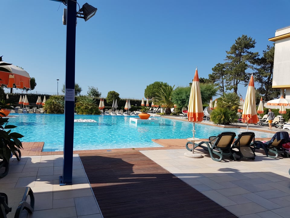 Pool Bibione Palace