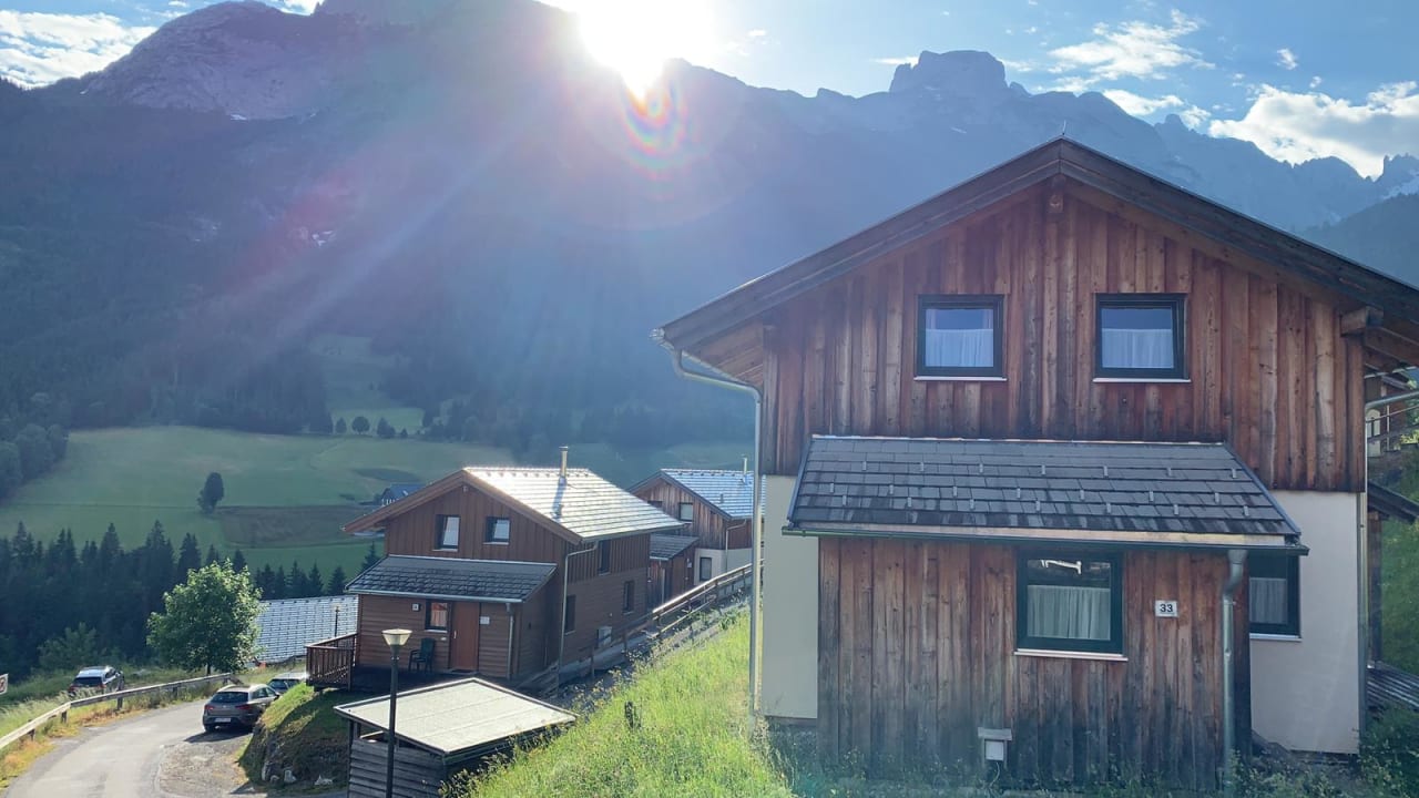 Außenansicht Alpendorf Dachstein West by ALPS RESORTS