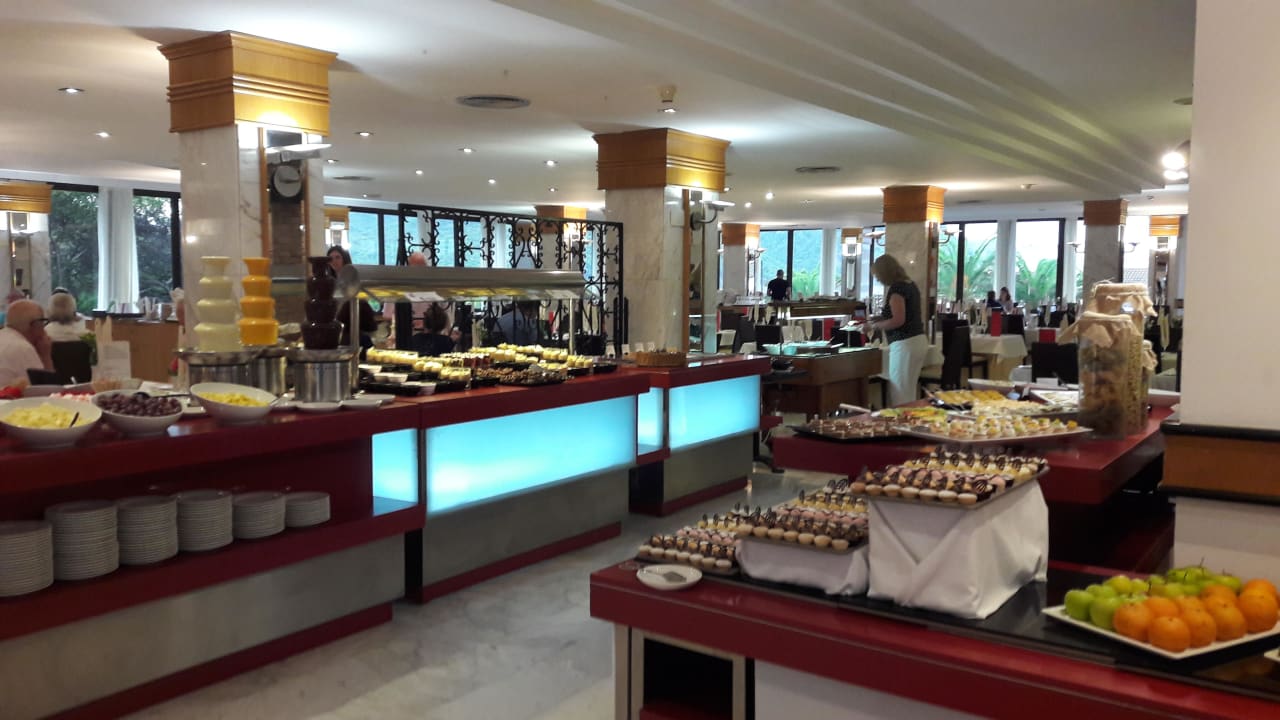 Nachtisch  Hotel & Spa S'Entrador Playa