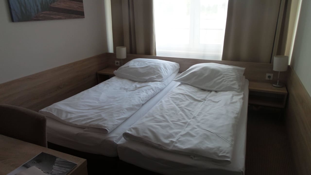 Unser winziges Zimmer Hotel Port 110