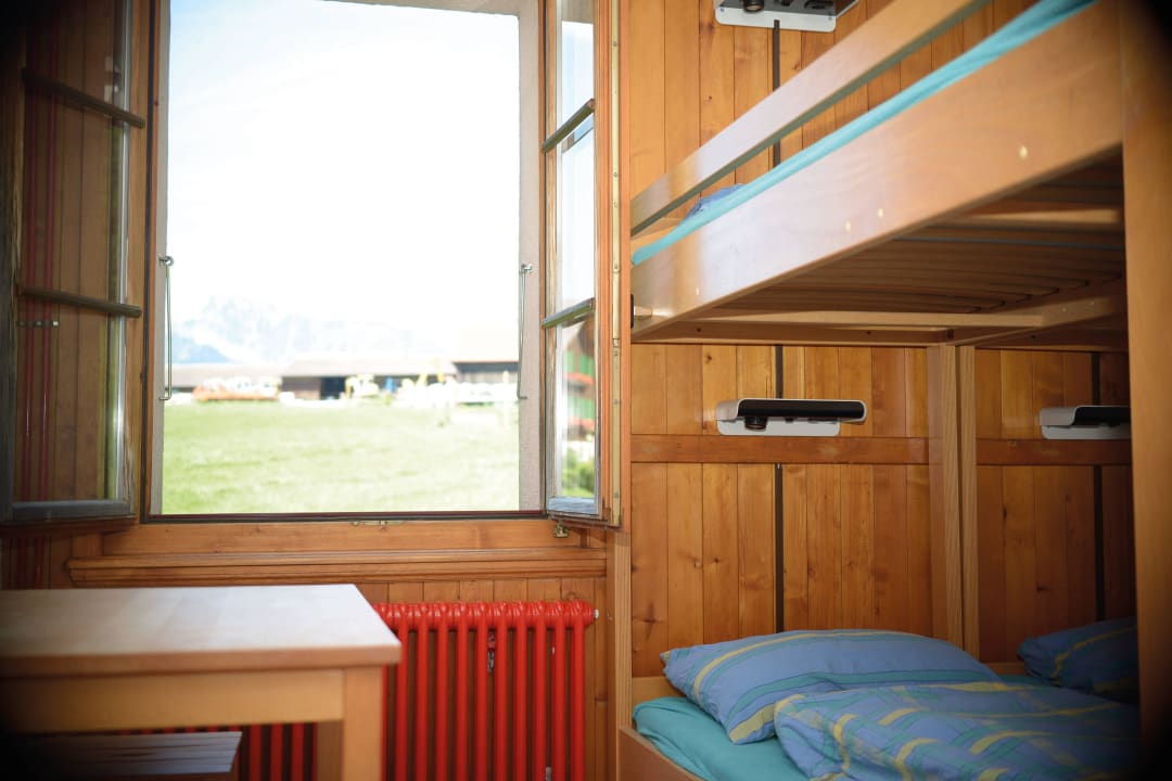 Viererzimmer Jugendherberge Château-d'Oex