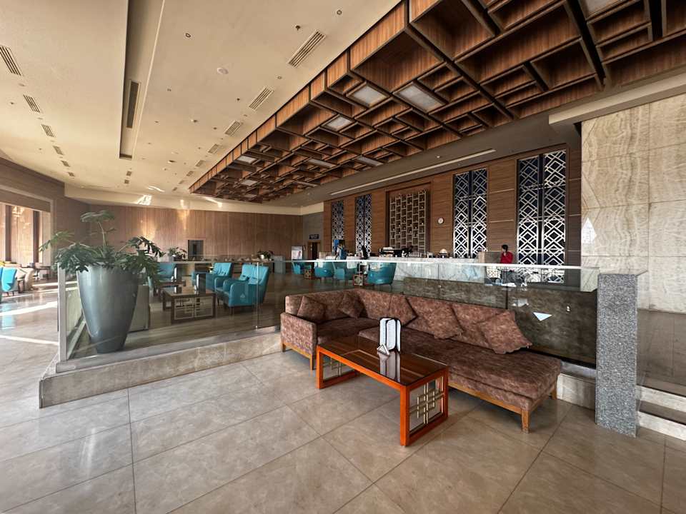 Lobby Titanic Royal