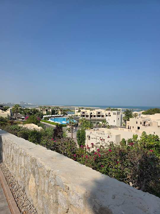 Pool The Cove Rotana Resort