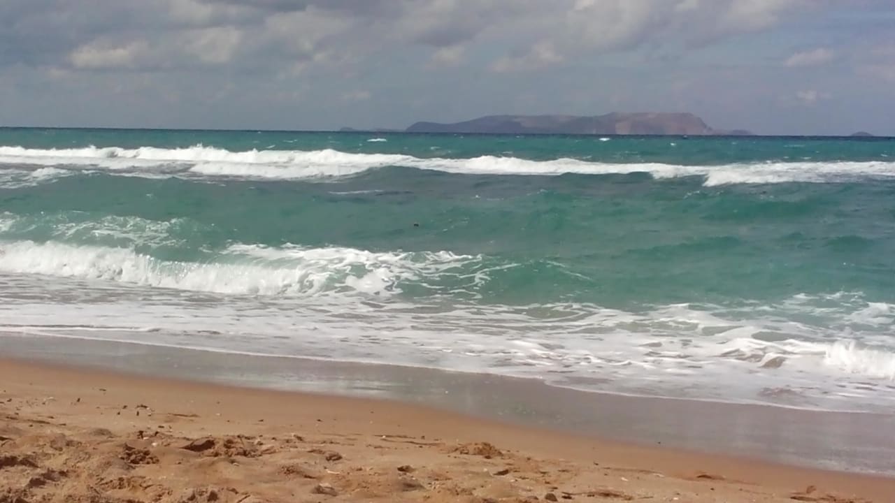 Sturm Anissa Beach & Village