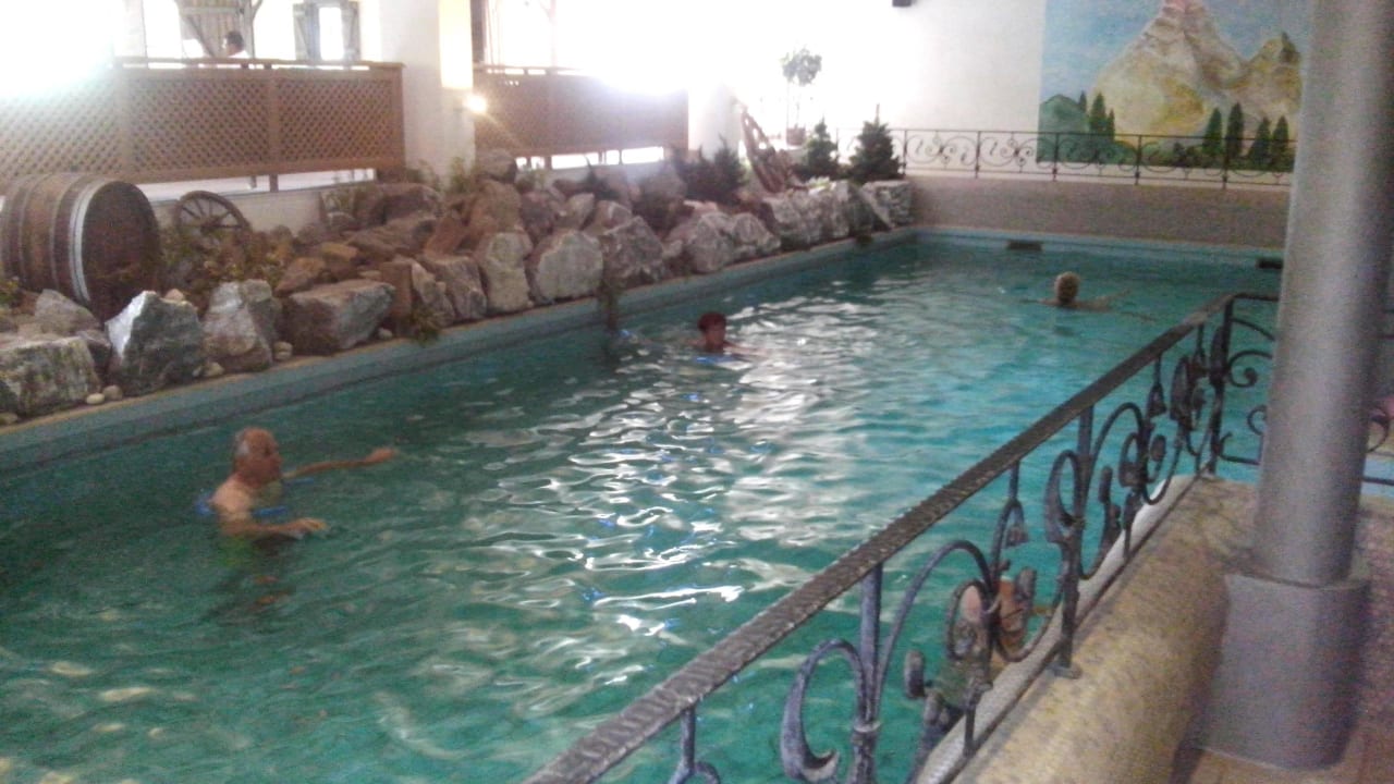 Innenpool Hotel Sonnenhof