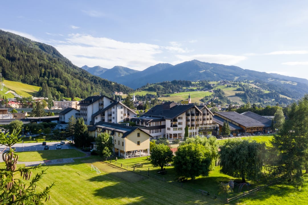 Außenansicht Sporthotel Royer