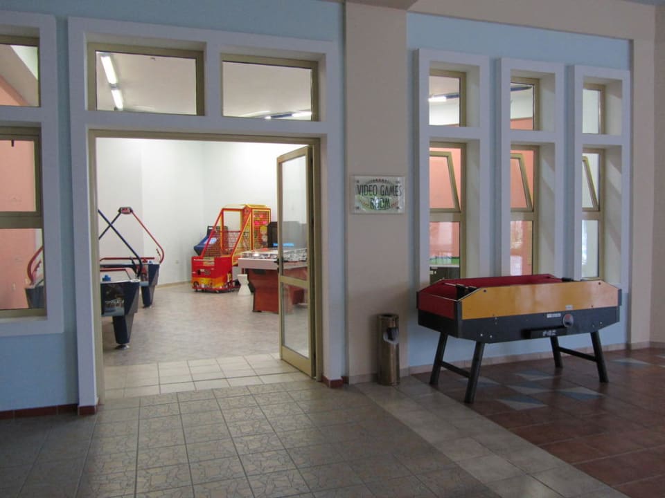 Videogames-Raum im Untergeschoss Lindos Princess Beach Resort & Spa